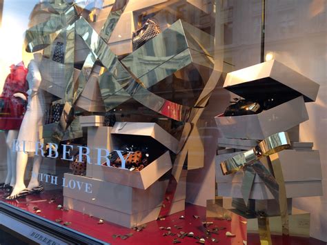 Burberry, London – Visual Merchandising and Store Design